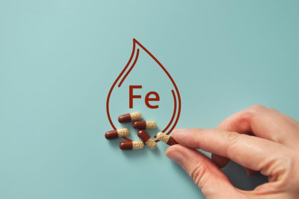 Suplimente cu fier: cum se administrează și ce interacțiuni trebuie verificate